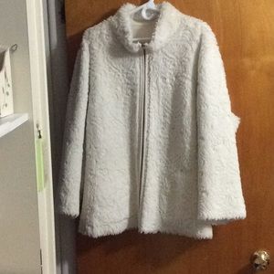 REVERSIBLE and MACHINE WASHABLE jacket